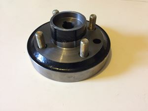Wheel / Brake hub with studs 663-207A