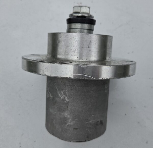 Spindle Assembly, Medium Duty Aluminum With 2 Thin Spacers D-4020