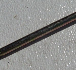 Anti-scalp roller bolt F-1741